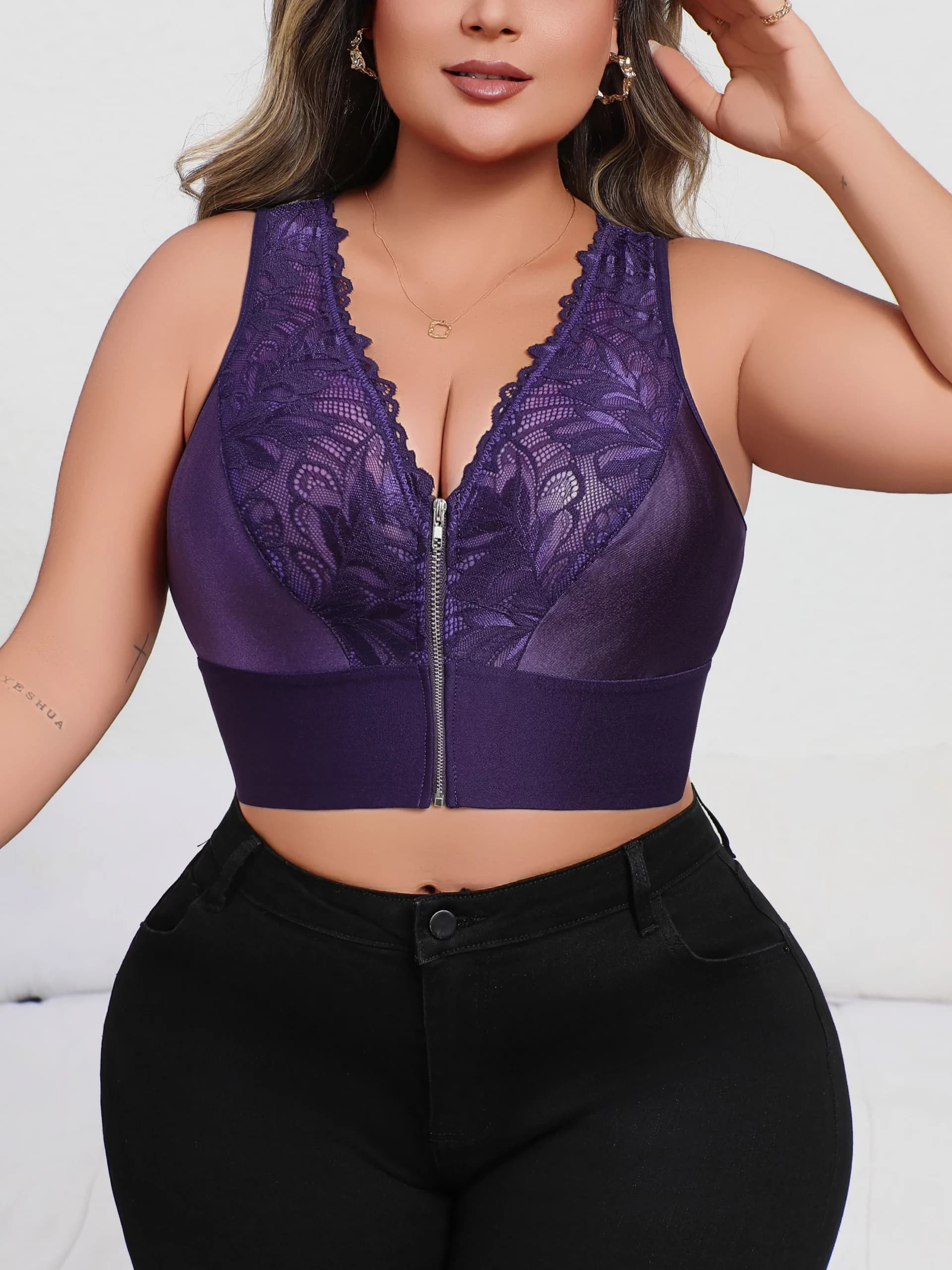 Plus Size Lace Embroidered Front Zip Plunge Bra