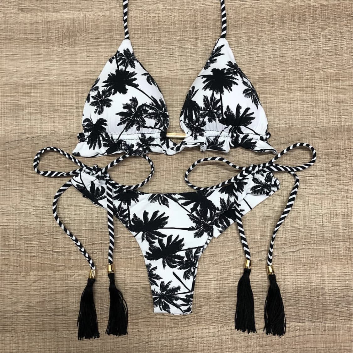 Tropical Leaf Print Bikini Set with Tassels