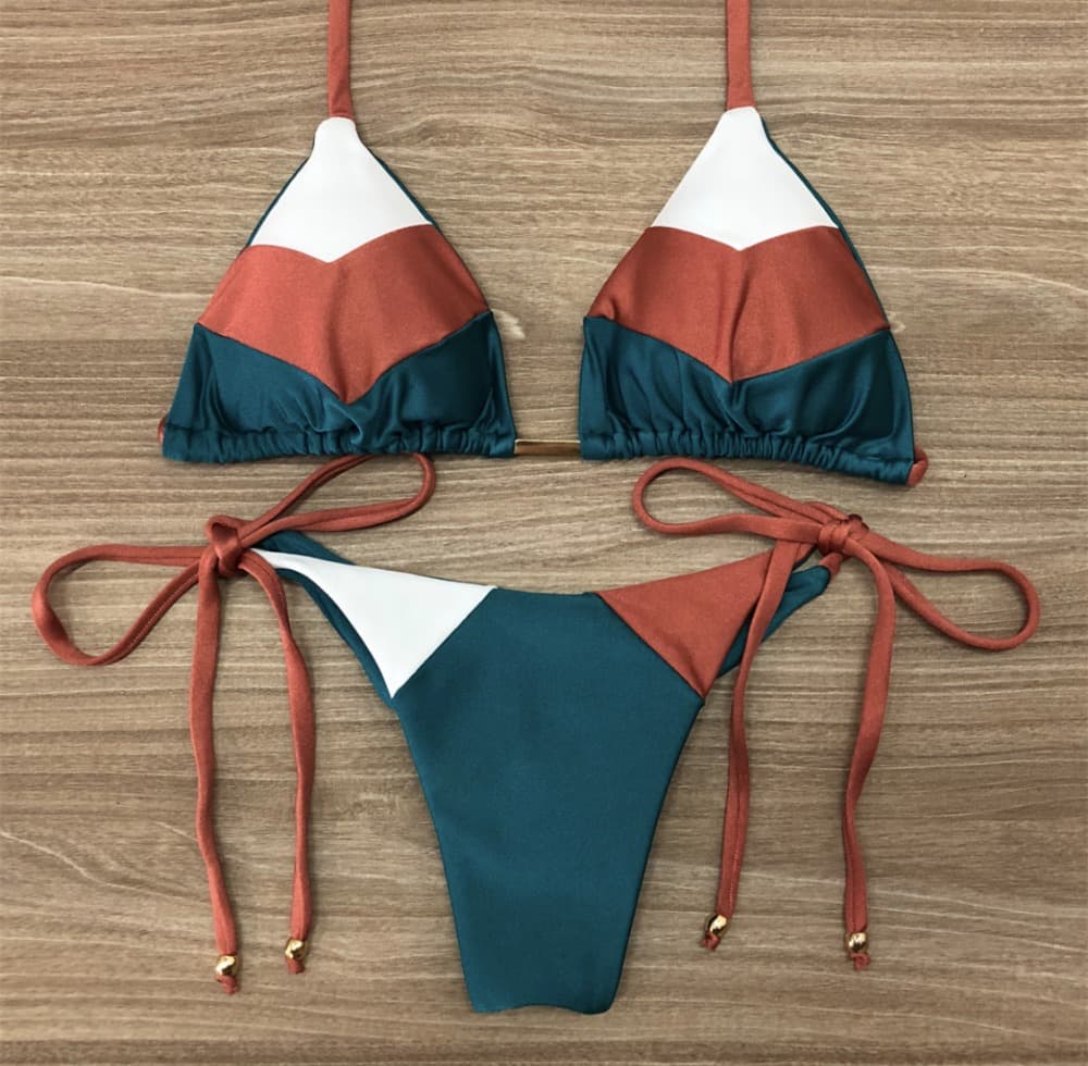 Tropical Leaf Print Bikini Set with Tassels